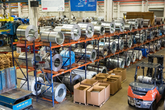 forklift warehouse logistics